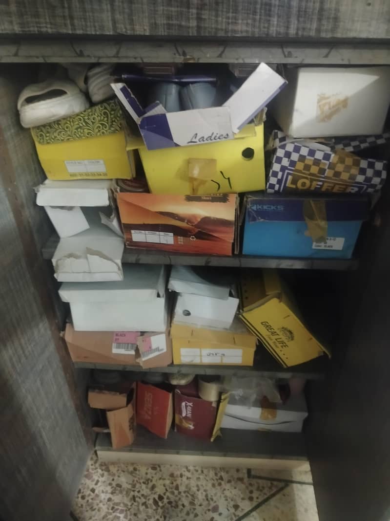 mini wardrobe 1