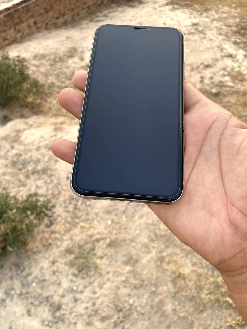 Apple iPhone X 1