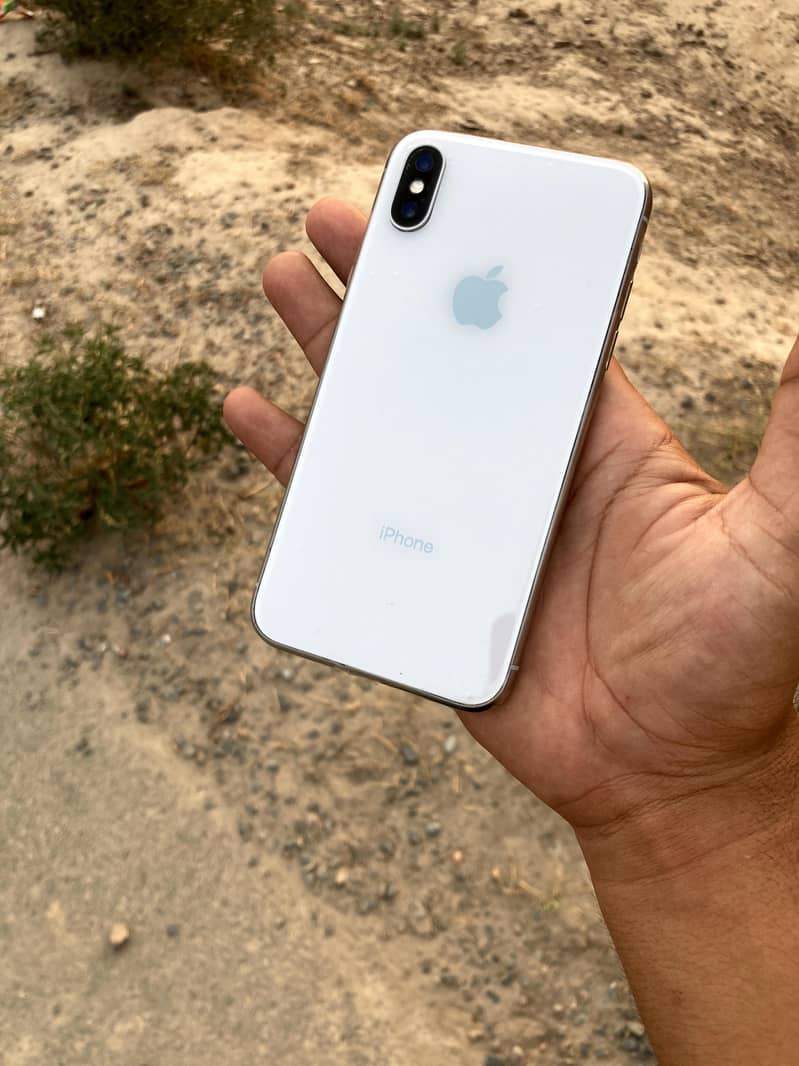 Apple iPhone X 2