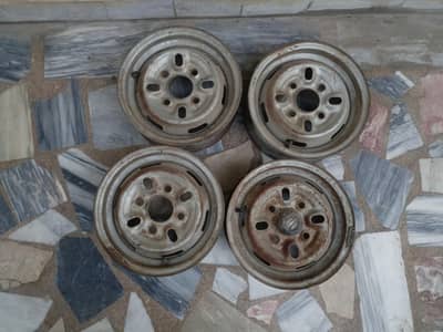 Mehran rims with nozzle for sale