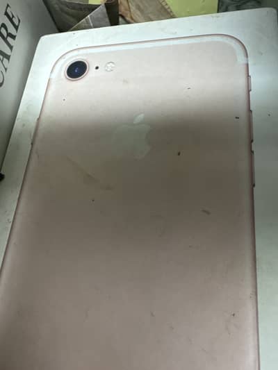 Apple iPhone 7