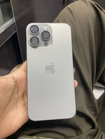 Apple iPhone 15 Pro Max