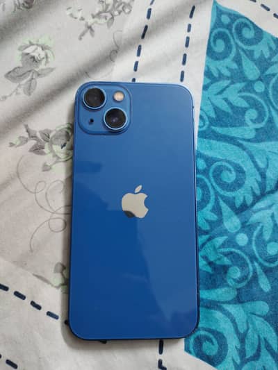 Apple iPhone 13