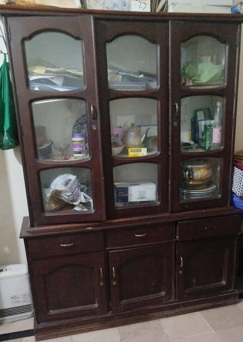 showcase in solid wood 0