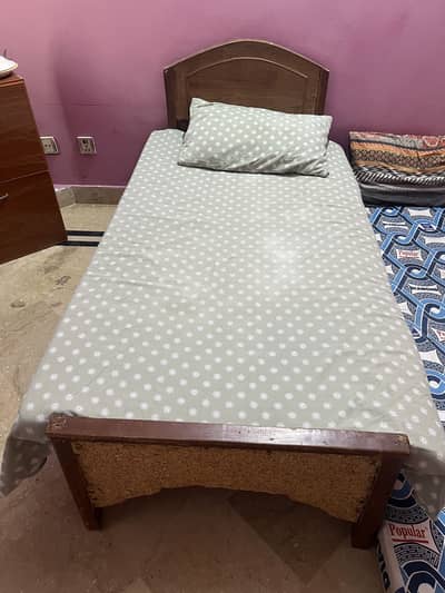 Single bed for sale