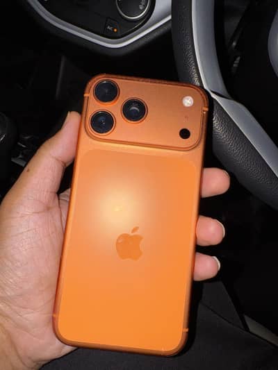 iPhone 17 Pro Max JV