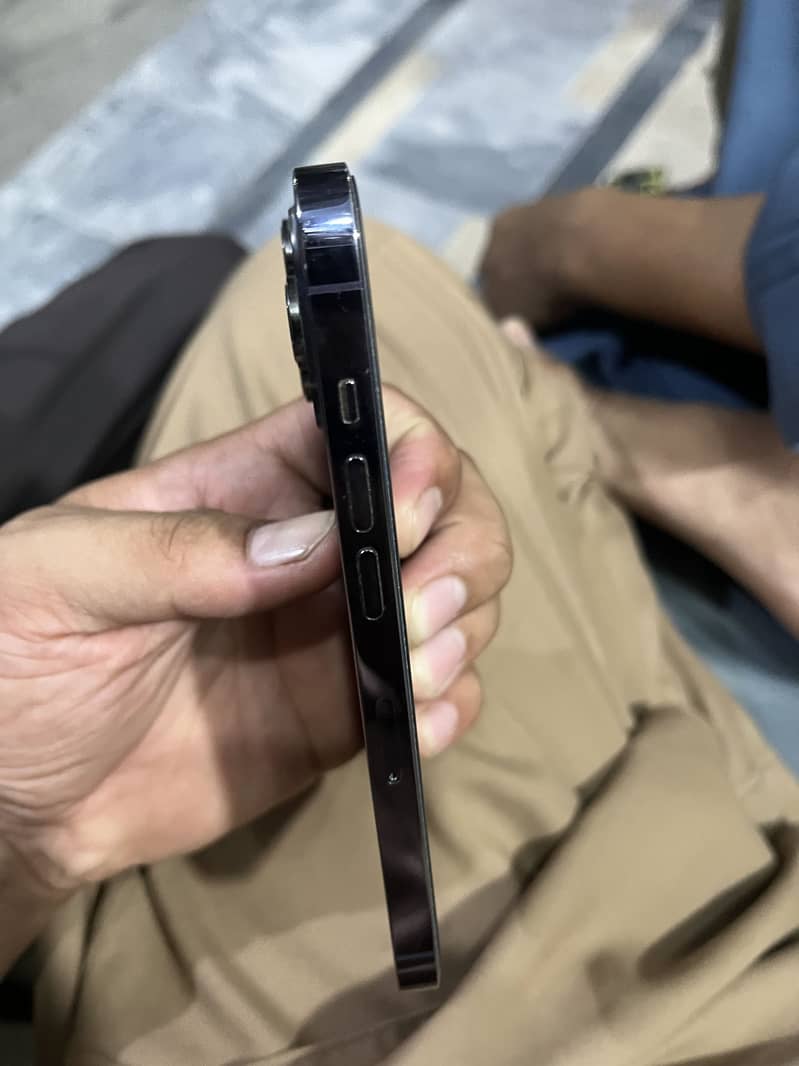 14pro 4