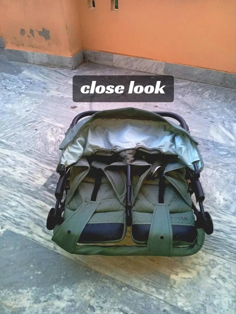 Double Seating Pram 13