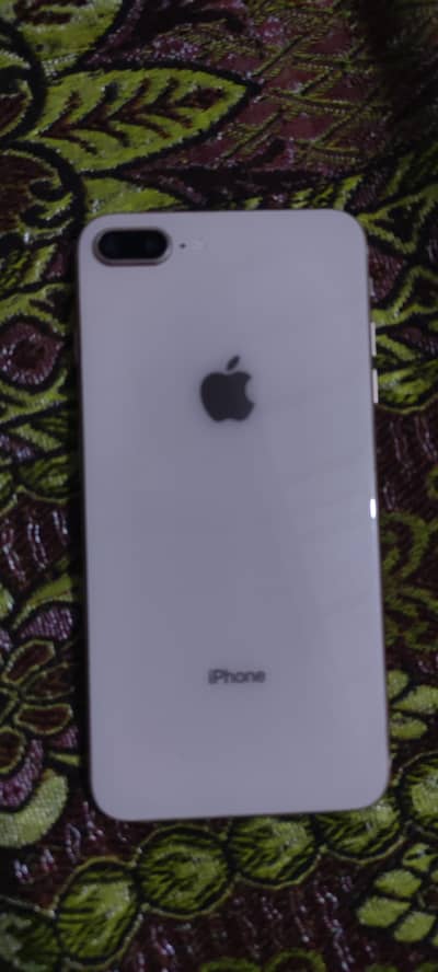 Apple iPhone 8 Plus