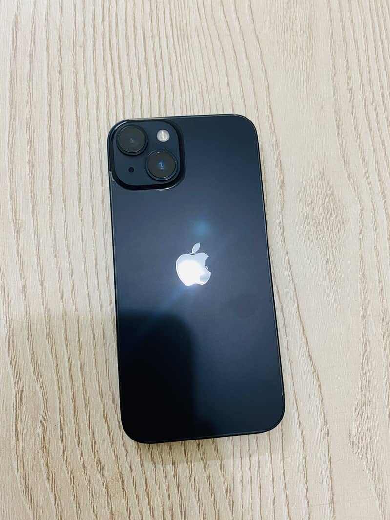 Apple iPhone 14 3