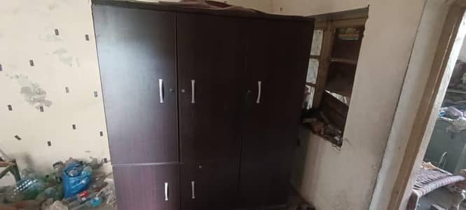 triple doors cupboard