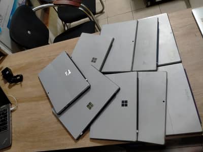 Microsoft Surface Laptop  5 Intel Core i5 7th Generation.  8GB Ram