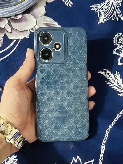 Infinix Hot 30 Play
