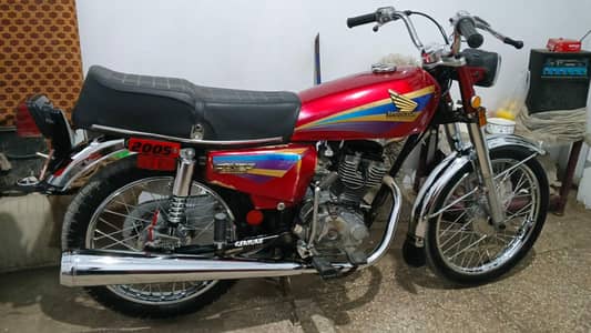 Honda 125 Karachi number 03188111838