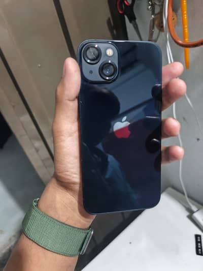 Apple iPhone 13 128GB sim locked