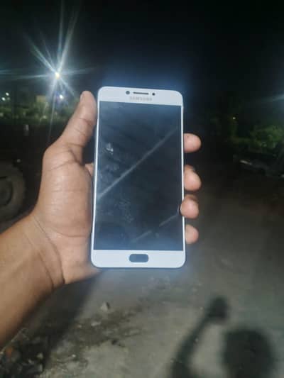 Samsung C7 pro