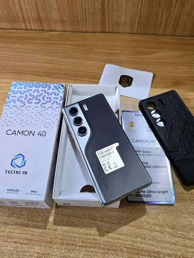 Tecno CAMON 40 Pro