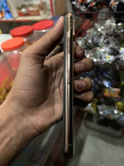 Apple iPhone XS