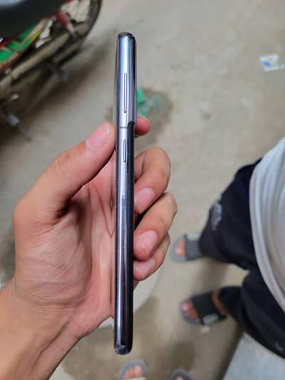 Samsung Mobile S21 pta approve 10/10 condition