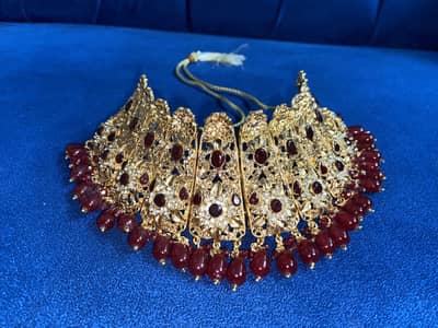 Choker set
