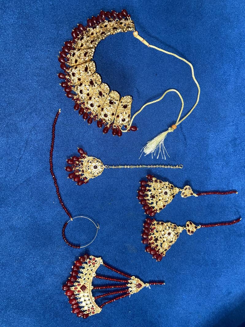 Choker set 4
