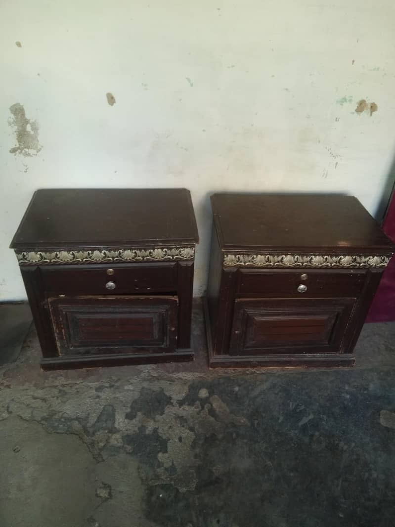 dressing tabl 2