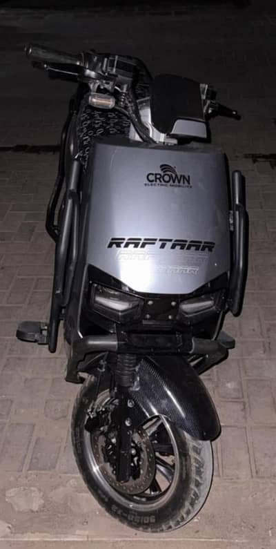 crown raftaar pro