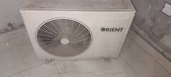 Orient 1.5 Ton  Non-Inverter AC white original compressor
