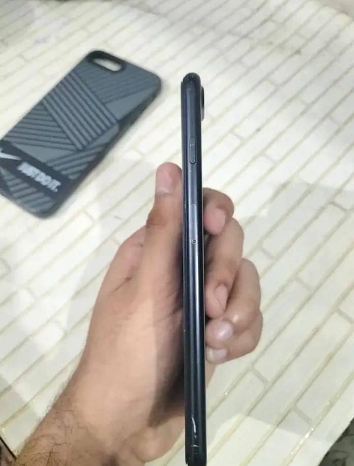 iPhone 7 plus jv 256 4