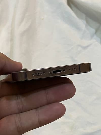 iPhone 14 pro HK