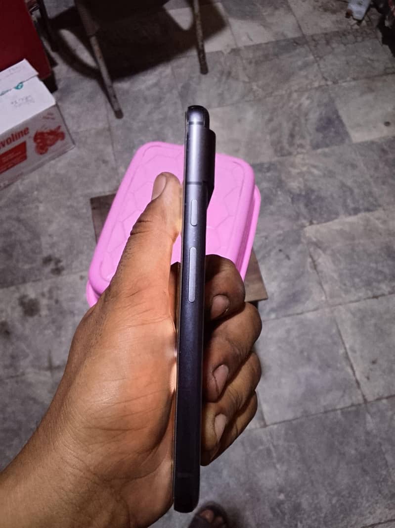 Google Pixel 8 1