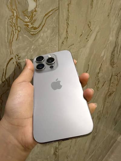 iPhone 15 Pro 256GB Natual Titanium | Non PTA | Box + Cable