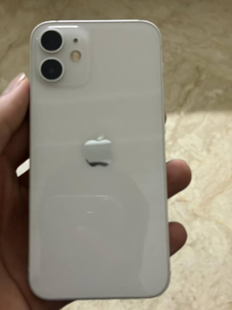 Apple iPhone 12 mini 0