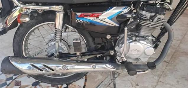 Honda CG 125 CC – 2025 Model (Black)