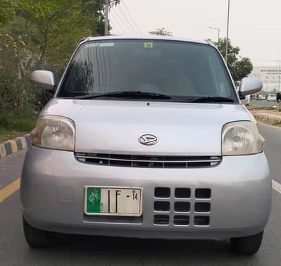 Daihatsu Esse 2010