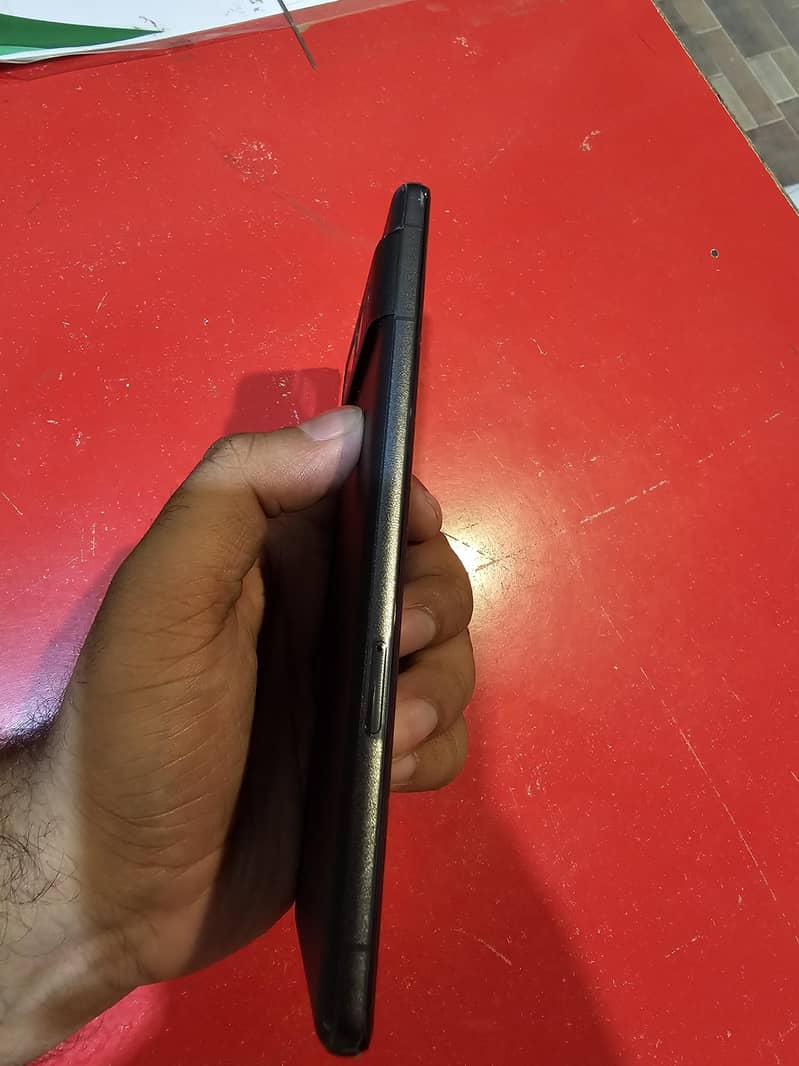 Google Pixel 7 Pro 10