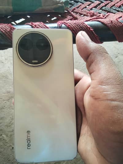 Realme 11 exchange possible