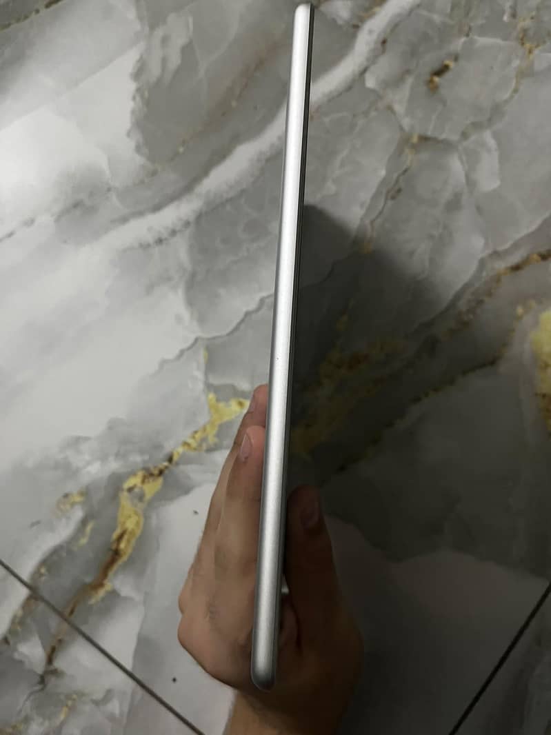 ipad 6th generation 2