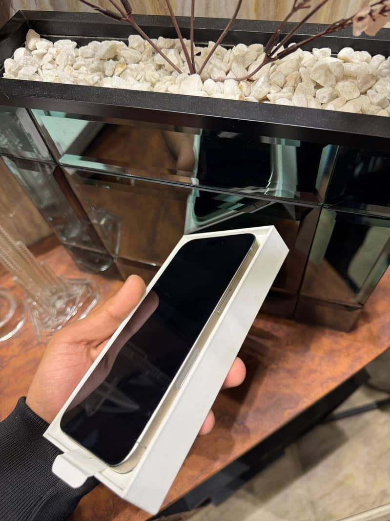 Iphone 15 Pro Max 5