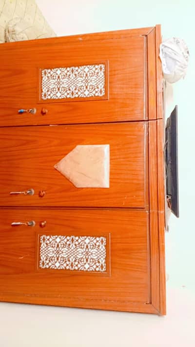 NEW WARDROBE MATERIAL WOOD NOT KIDS WARDROBES