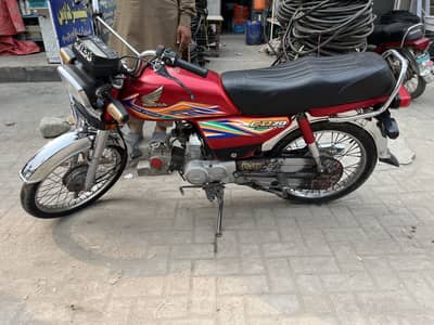 Honda cd 70 total genuine condition home used non accidental