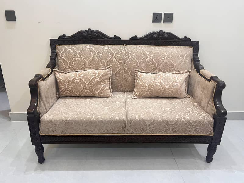 Chanyoti Sofas -7 seater 0