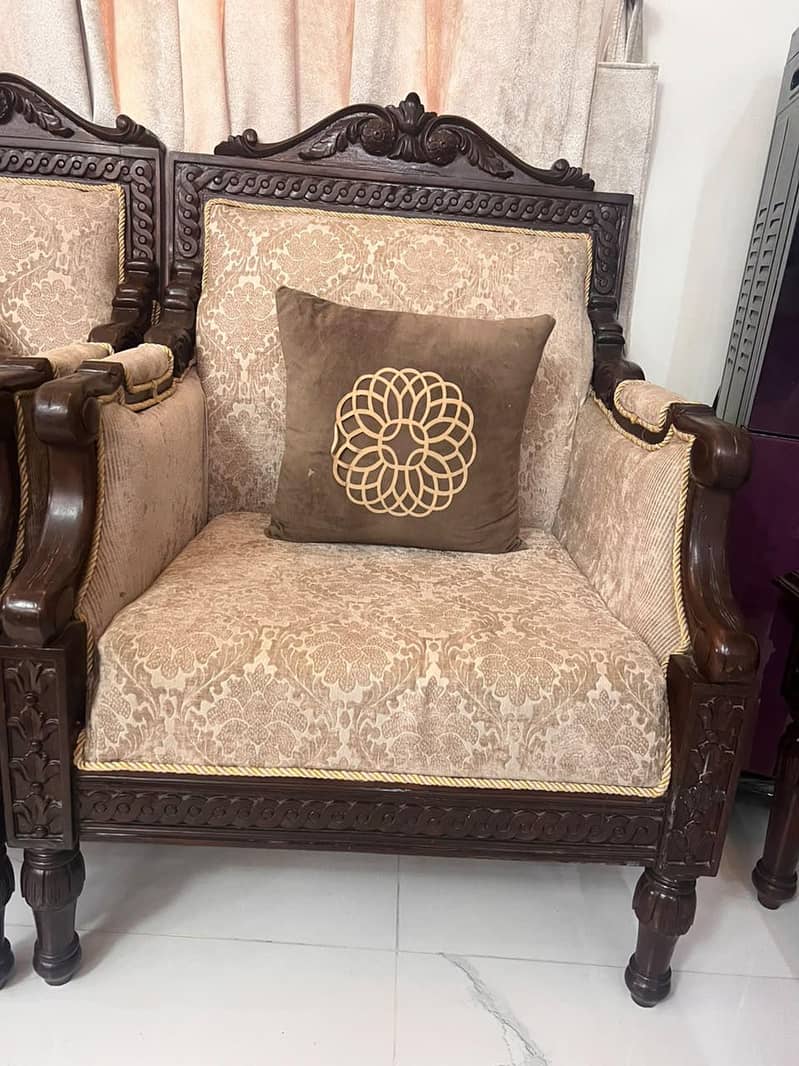 Chanyoti Sofas -7 seater 1
