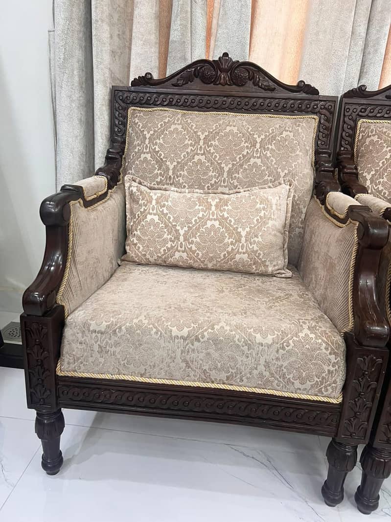 Chanyoti Sofas -7 seater 2