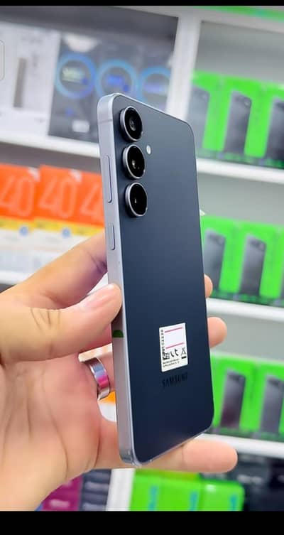 Samsung Mobile S25 FE with 4 months  sim time