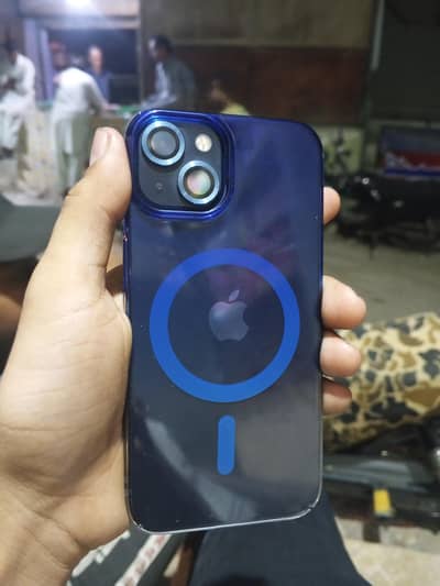 Apple iPhone 13