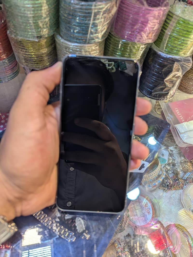 Google Pixel 8 2