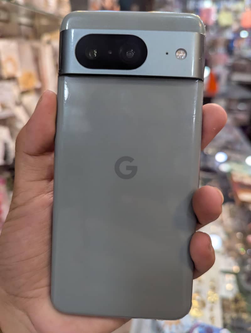 Google Pixel 8 5