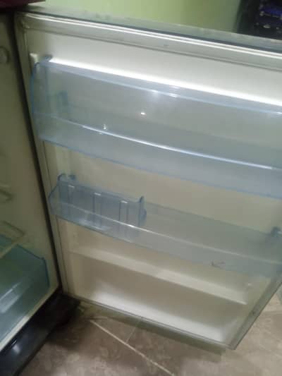 urgent sale frigier