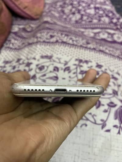 Apple iPhone 8